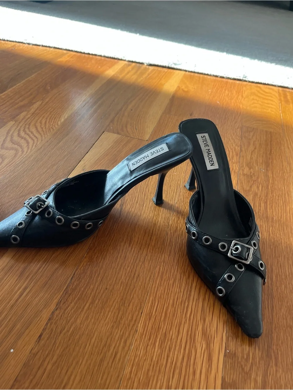 Steve Madden Black Pointed-Toe Grommet Buckle Stiletto Mules